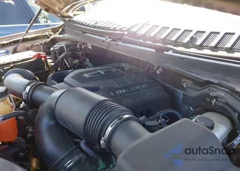 2018 Lincoln Navigator L Reserve из США, поврежденный, VIN 5LMJJ3LT1JEL03195